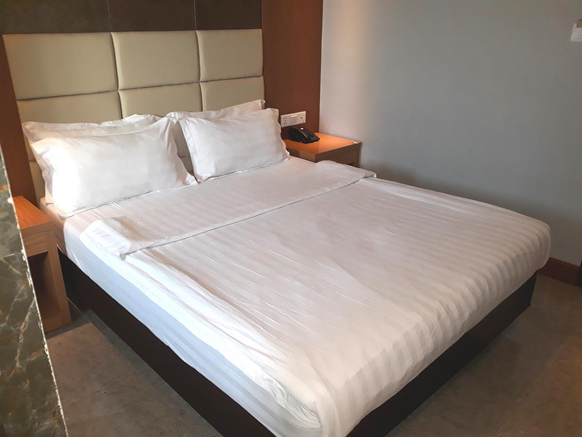 Mustika Gajah Mada Hotel Jakarta Eksteriør bilde