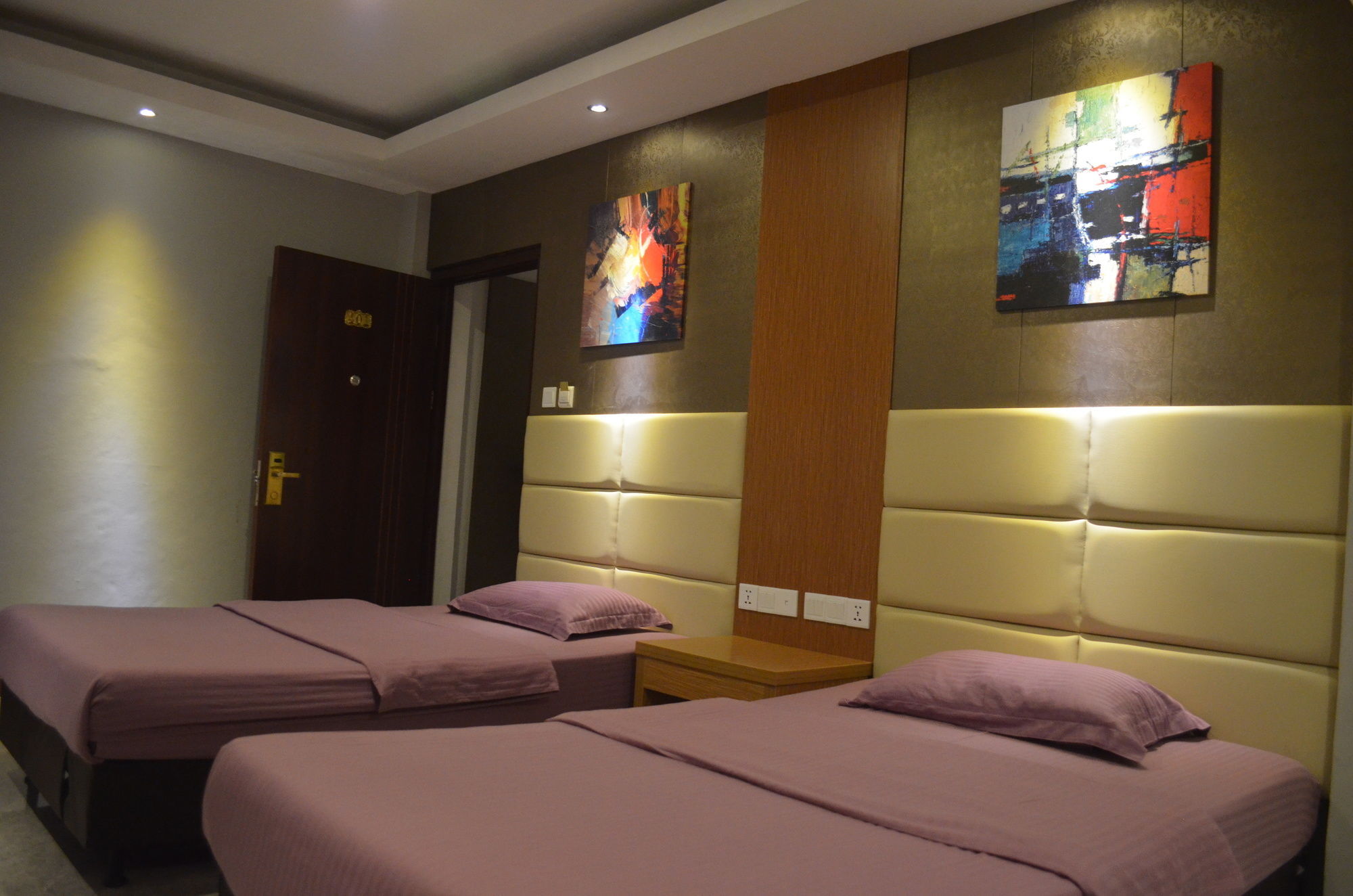 Mustika Gajah Mada Hotel Jakarta Eksteriør bilde